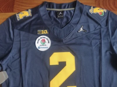 Camiseta deportiva parche azul 2 Rose Bowl Playoff Blake Corum Diamond Michigan Wolverines Foto 1 de 4