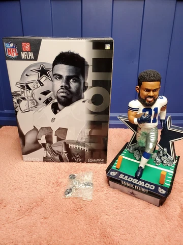 Foco Ezekiel Elliot 12" Bobblehead Dallas Cowboys Legends Of The Field Bobble Cover