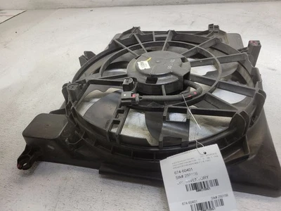 2017-2022 Kia Sportage 2.4L Radiator Fan Motor Assembly 25380-D3600  - Image 1 of 4