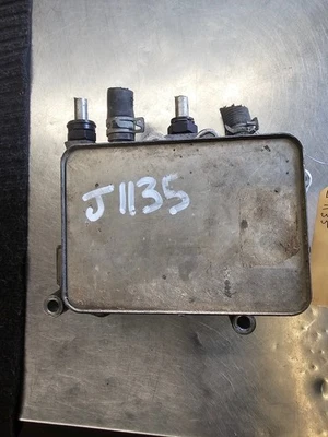 2015 道奇 Ram 1500 3.0 发动机机油冷却器 — 第 1/4 张图片