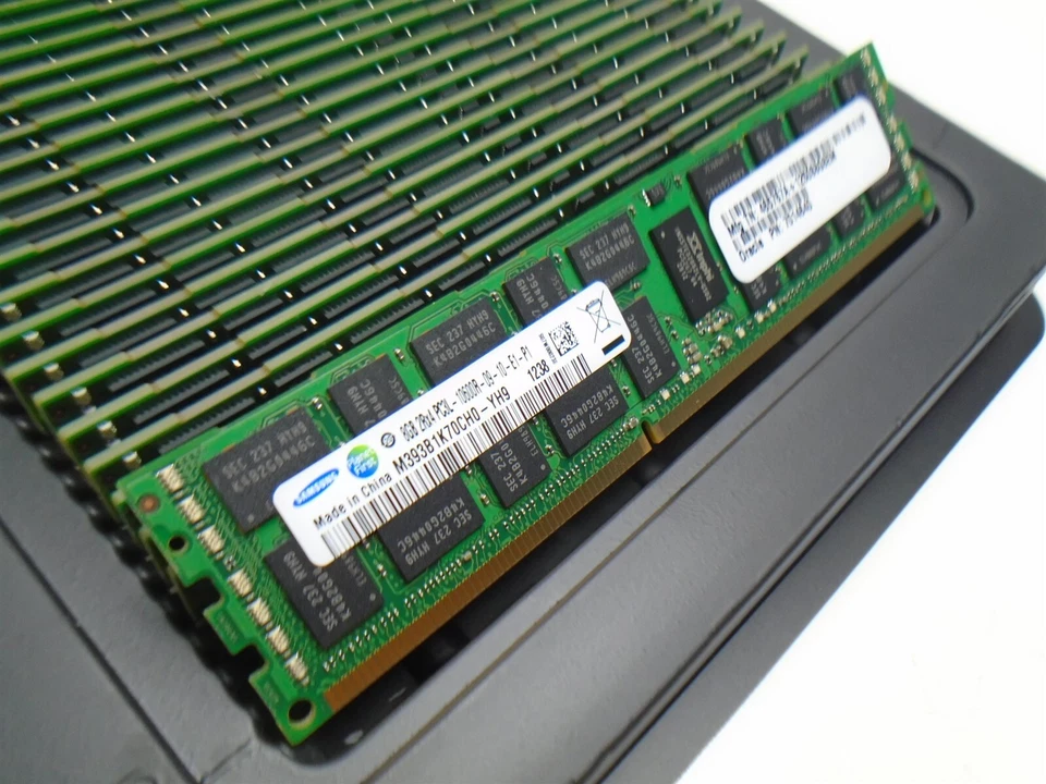 SUN / ORACLE 7014640 8GB DDR3-1333/PC3L-10600R 2Rx4 Memory * With Free Shipping* - Image 1 of 4
