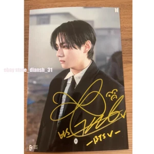 V Autographed Hand Signed Photo Kim Tae Hyung K-POP Collection 4*6 - Picture 1 of 1