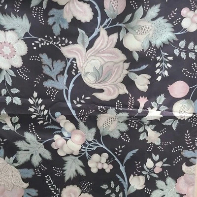 Waverly Schumacher Tela Shaw Hall Floral 54" x 3 Yardas Negro Brillante Algodón Nuevo Foto 1 de 4