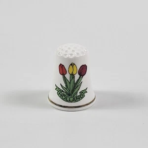 Vintage Sammlerstück Holland Fingerhut weiß Bone China mit roten & gelben Tulpen RAR - Bild 1 von 5