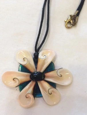 Genuine Seashells Necklace Created By Nicole Matthews Australia Fiorini Designs - Image 1 of 4