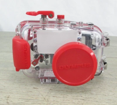 Olympus PT-026 Underwater Housing For Olympus Stylus 500 Digital Camera 8087 - Image 1 of 4
