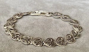 "Brazalete vintage de plata de ley 925 y marcasita corazón abierto 7,5"" 17 g" - Imagen 1 de 6