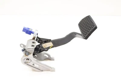 Pedal de freno Honda HRV 2023 Foto 1 de 4