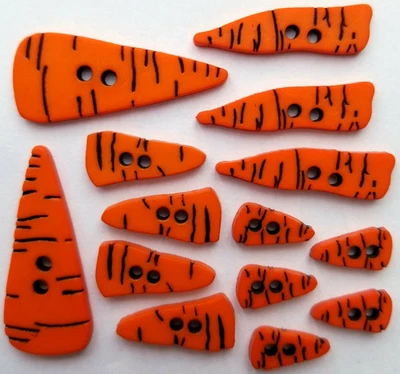 Craft Buttons CARROT NOSES Christmas Snowman Nose Food Veg Novelty Dress It Up - Image 1 of 2