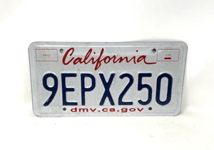 Placa de licencia vintage de California 9EPX250 - Imagen 1 de 2
