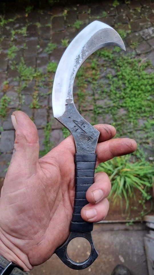 ESPADA KHOPESH ANTIGUA DE ACERO AL CARBONO HECHA A MANO PERSONALIZADA UBR CON FUNDA DE CUERO Foto 1 de 1