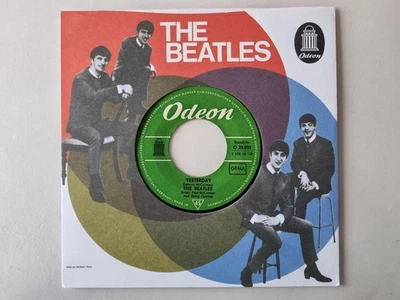 The Beatles - Yesterday/ Act naturally 7'' Vinyl Germany - Image 1 of 4