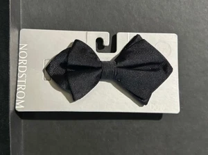 Nordstrom - Toddler Boy - Silk Bow Tie - Black - Picture 1 of 2
