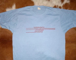 Vintage 1980s Screen Stars "Womens Fitness Studio" Tee MED 50/50 - Picture 1 of 4