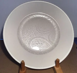 Kay Unger NY Paisley Shimmer Platinum 8.75” Salad Plate - Picture 1 of 10