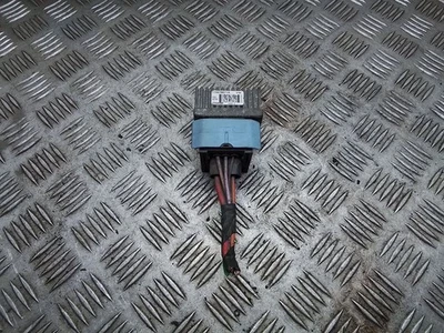 Opel Movano B 2013 Glow plug pre heat relay 110678071R BRC51608 - Image 1 of 4