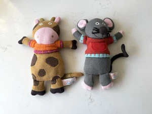 Menge 2 Latitude Enfant Plüsch gestrickte Stofftiere - Mona Kuh und Marie Maus 9 Zoll - Bild 1 von 15