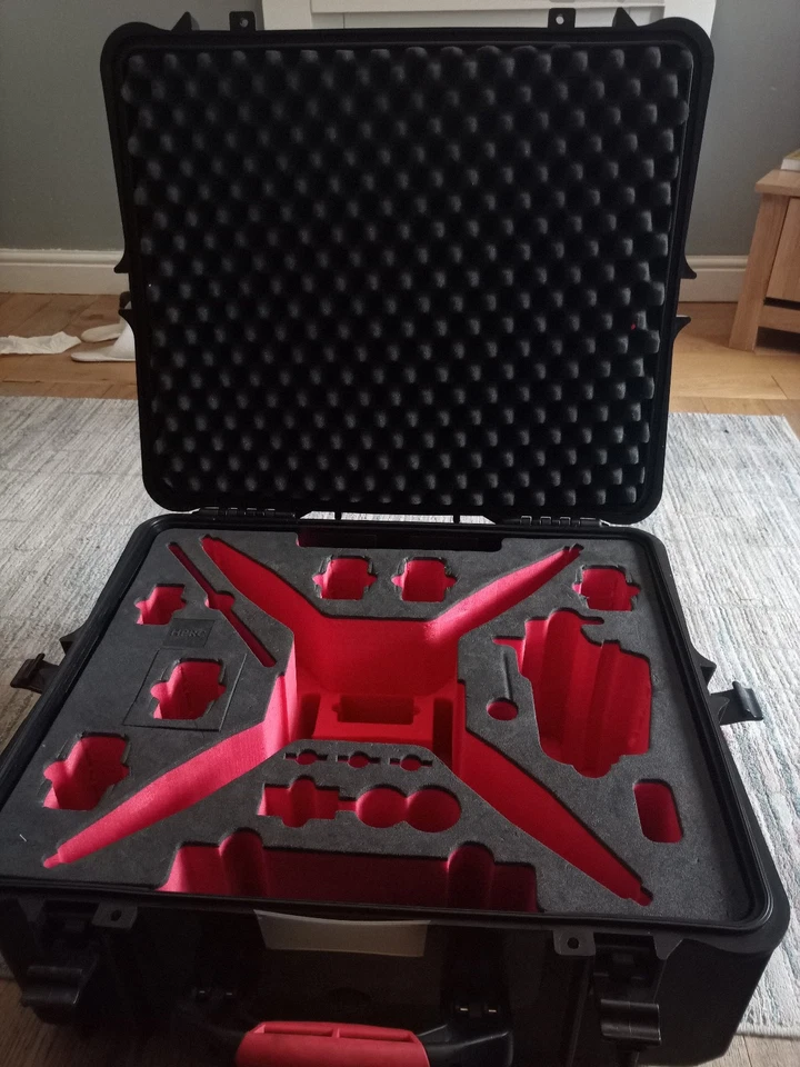 DJI Phantom 4 Pro / RTK Case HPRC 2710 - Image 1 of 4