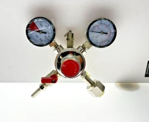 Heavy-Duty Double Gauge CO2 Regulator - Chrome Plated, Tool-less Flow Adjustment - Picture 1 of 4