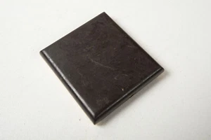 Black & White Plastic Vintage Compact w/2 Mirrors (B9A) - Picture 1 of 5