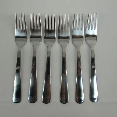 Pacote com 6 garfos de sobremesa IKEA Dragon Salad aço inoxidável brilho 300.903.82 - Imagem 1 de 4