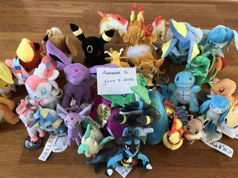 Pokemon Plush lot. (33 Items) Licensed By Pokémon In (United States) Cover