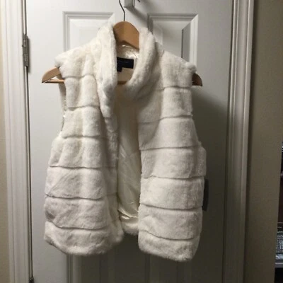 Chaleco de piel Marc New York Andrew Mark aux para mujer blanco mediano nuevo con etiquetas $129 Foto 1 de 4