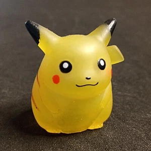 Pikachu_ Clear Finger Puppet_ Pokémon Kids 1996_ Bandai - Picture 1 of 4