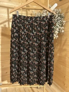 Vintage Debenhams Women’s Black Floral Pleated Skirt Size 14 - Picture 1 of 5