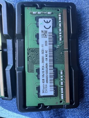 SK Hynix 8GB (4GBx2) DDR4 1Rx16 PC4-2666V Laptop RAM Memory HMA851S6CJR6N-VK - Image 1 of 3
