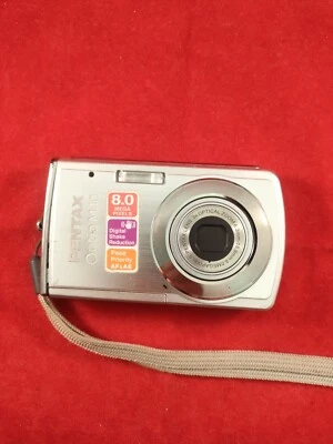 Pentax Optio M40 8.0MP Digital Camera-,silver- No Charger 5 - Image 1 of 4