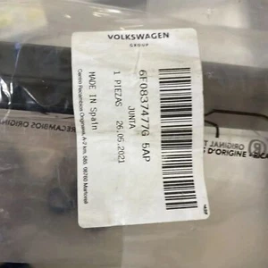 Original Seat Arona Windowbar Front bottom left 6F0837477G - Picture 1 of 8