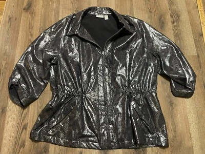 Chaqueta Zenergy by Chico's, para mujer talla 3/grande, negra, estampado de serpiente, cremallera completa Foto 1 de 4