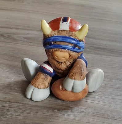 Figura de cerámica vintage NFL BUFFALO BILLS Mascot Huddles 1983 difícil de encontrar figura de 2" usada en excelente estado Foto 1 de 4