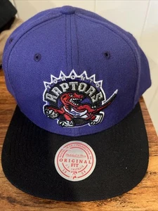 Gorra Mitchell And Ness Toronto Raptors SnapBack - Imagen 1 de 6