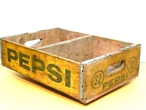 CUSTODIA PORTA BIBITE PEPSI IN LEGNO VINTAGE. -- usato per bottiglie di soda ACL - Foto 1 di 4