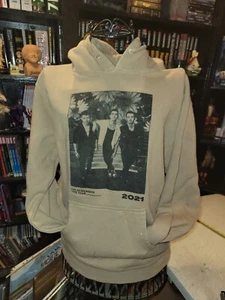 Jonas Brothers Remember This Tour Merch Tan Band Hoodie Sweatshirt sz medium - Picture 1 of 7