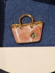 Vintage Avon Floral Purse Gold Tone Pink Enamel Lapel Pin Flowers Marked In Box - Picture 1 of 4