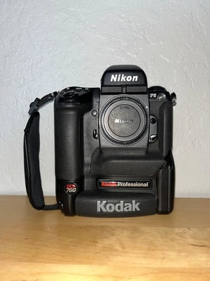 Cámara digital Kodak Professional DCS 760C Foto 1 de 4