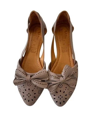 Spring Step Bowtiful Ballet Flat Blush Taupe Size 42 Perforated 10.5/11 Leather - Image 1 of 4