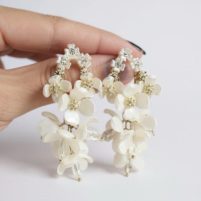 Seashell Wedding Flower Earrings Zara Shell Hoop Cascade White Gold Pearl Boho - Image 1 of 4