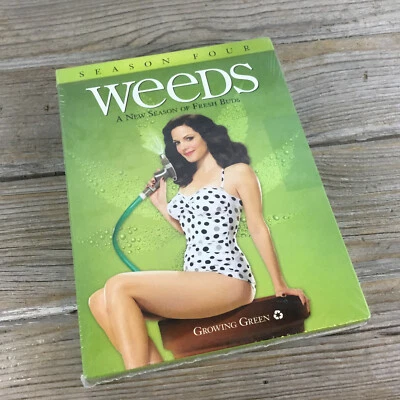 Weeds Season 4 DVD Set Widescreen New in Plastic  - Image 1 of 4
