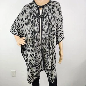 Chico's Shawl Wrap One Sz Buckle Closure Animal Print Open Sides  Mob Wife - Picture 1 of 11