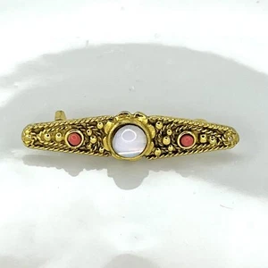 Vintage Faux Opal Faux Coral Ornate Gold Tone Rope And Flower Setting Pin Brooch - Imagen 1 de 2