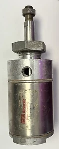 ARO Pneumatic Cylinder SD25-N4B4-010 2-1/2" BORE, 1" STROKE - Picture 1 of 3