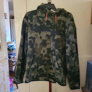 Champion Hoodie Mens Large Green Camo Big Logo Deep Pile Sweater Gorpcore Grunge - Picture 1 of 4