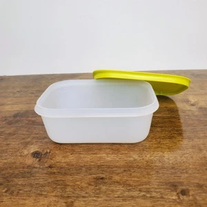 Tupperware Freezer Mates Plus Shallow 1.75 Cup 450mL Square Round Container 7867 - Picture 1 of 6