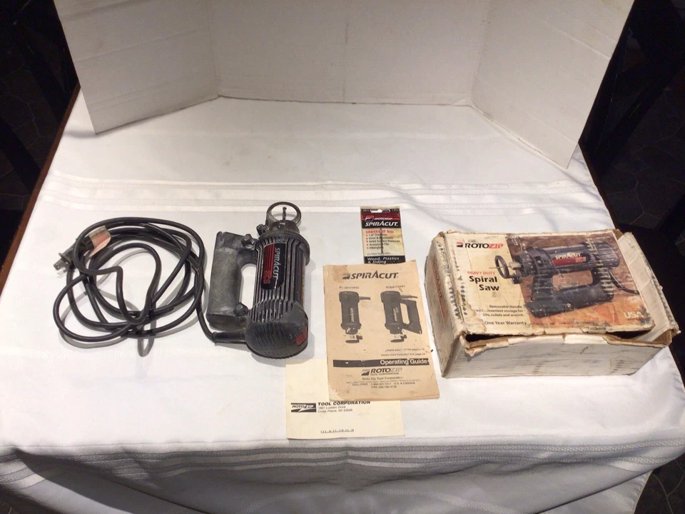 ROTOZIP SPIRACUT SCS01 TYPE 1 W/BOX & INSTRUCTIONS USA 🇺🇸 - Image 1 of 4