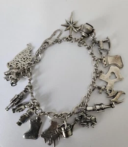 James Avery sterling sliver charm bracelet w/ 16 James Avery Charms +1 pre Owned - Picture 1 of 24