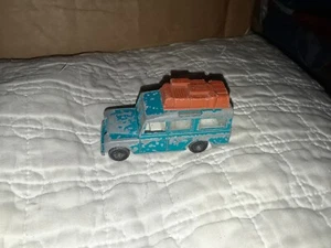 Vintage Lesney Matchbox Number 12 Land Rover Safari Blue - Picture 1 of 5